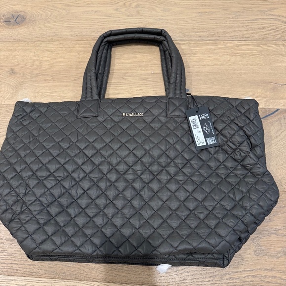 Mz Wallace Large Metro Tote- Magnet-NWT - Picture 2 of 2
